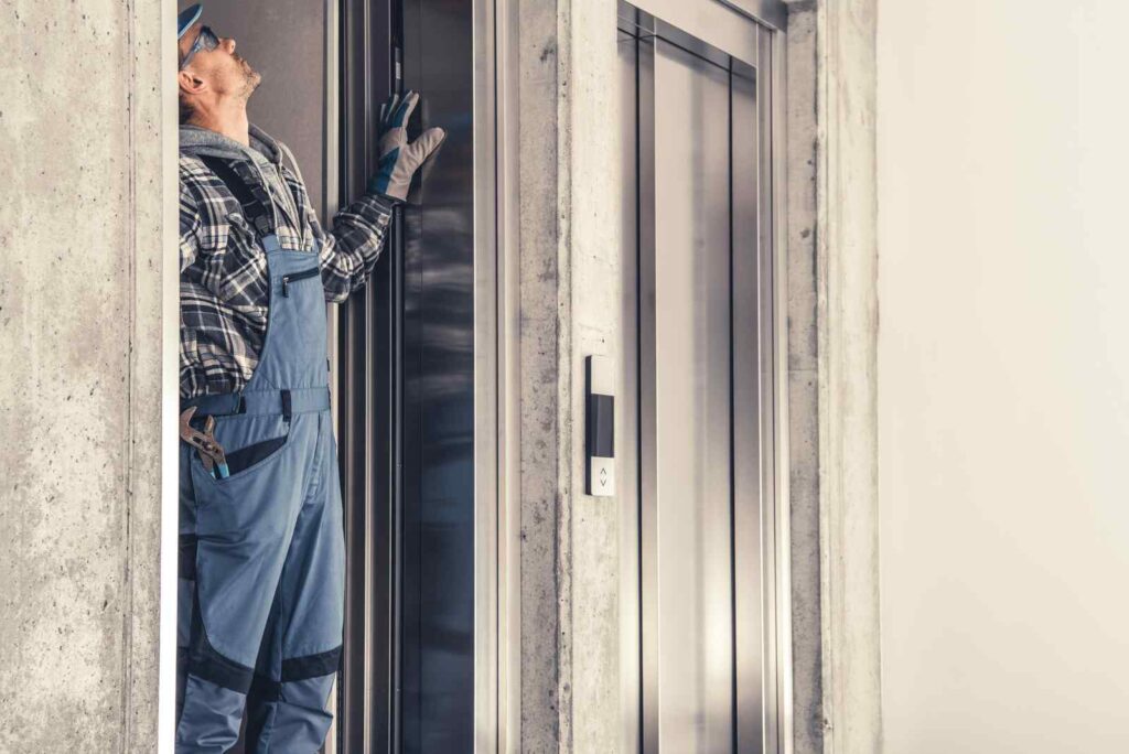 elevators maintenance